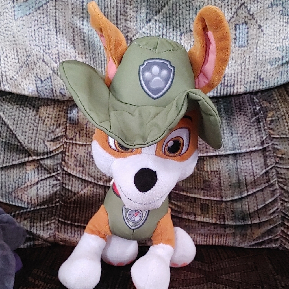 Plush Paw Patrol Tracker